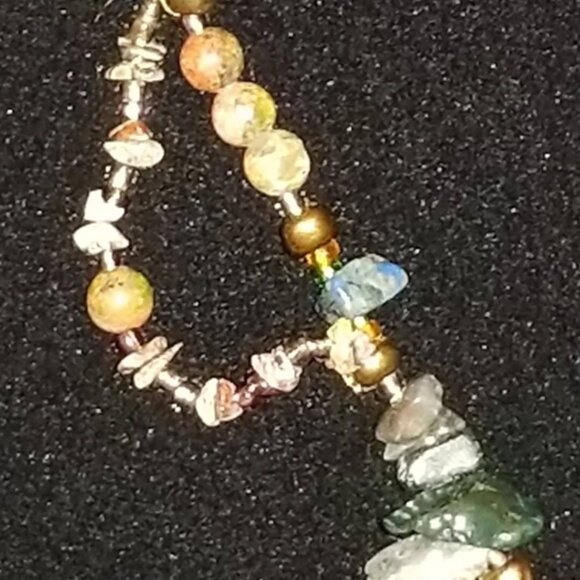 Jasper And Unakite Necklace - Picture 5 of 6